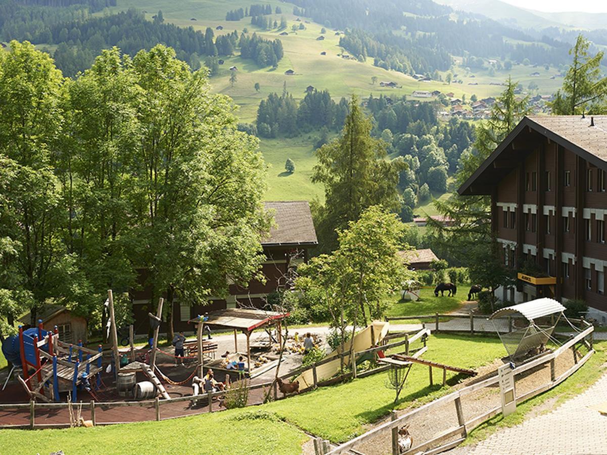 Reka-Feriendorf Lenk Hotel Екстериор снимка